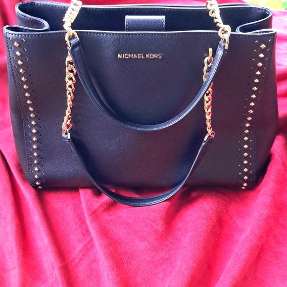 Michael Kors Handbags - 🥰NewMichael Kors Black Gold Studded Leather Shoulder Bag 🥰 Excellent Condition